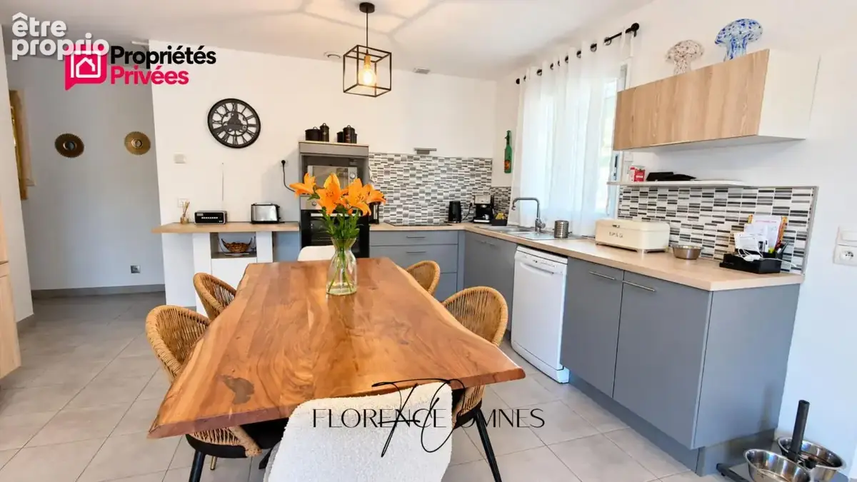 EXCLUSIVITE à LAURE-MINERVOIS - Maison plain pied 81m2, 2 chambres, jardin, piscine - photo 7
