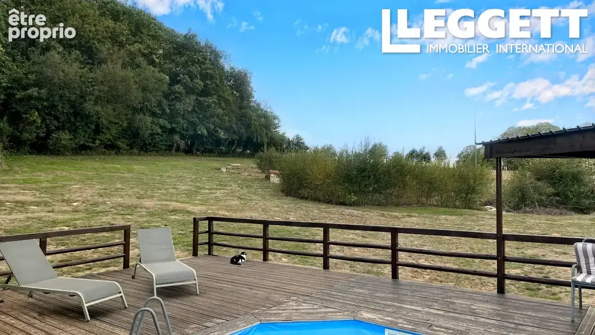 Maison de 4 chambres en plein pied sur 9300m² de terrain avec piscine et terrasse - photo 3