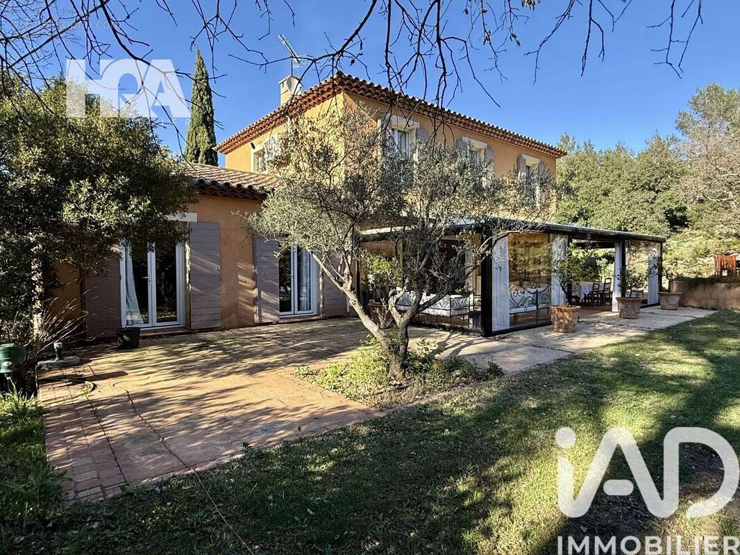 Photo 3 - Maison à CUERS