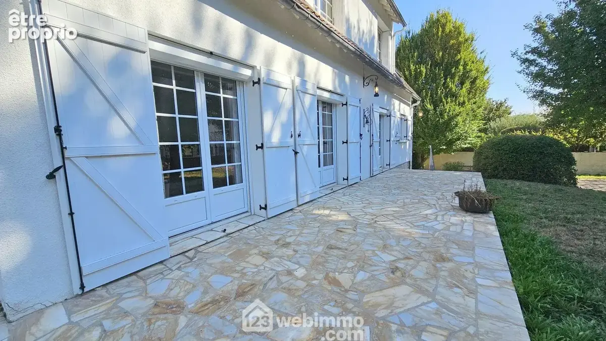 Une terrasse de 39 m² sans vis à vis!