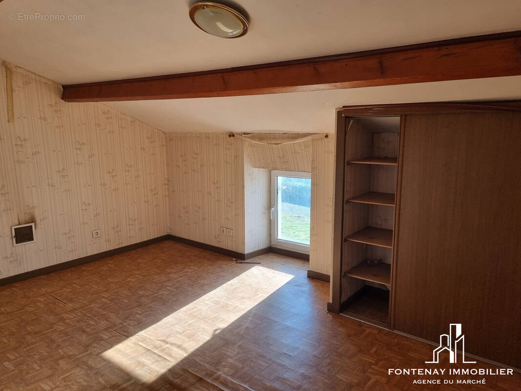 Maison à FONTENAY-LE-COMTE