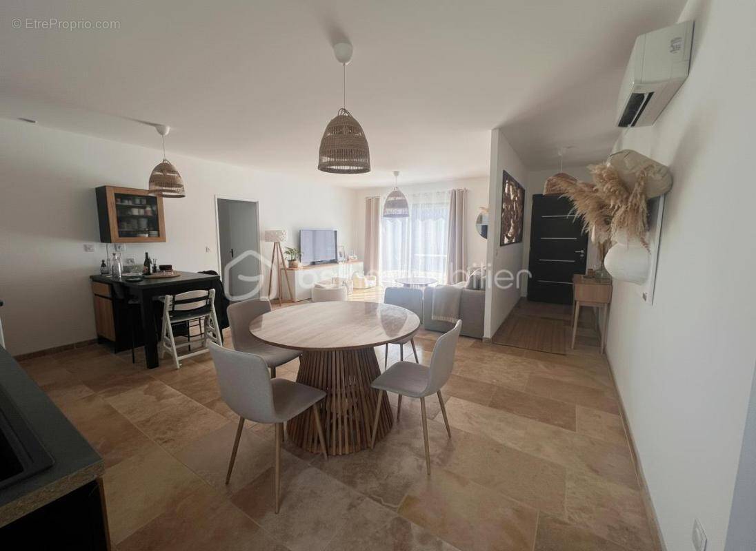 Maison à SAINT-CHRISTOL-LES-ALES