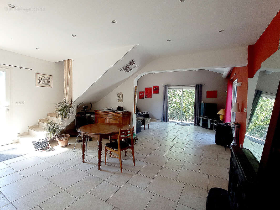 Maison à AUBIGNAN