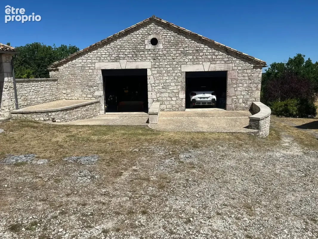 Très belle propriété à vendre dans le sud du Lot sur les hauteurs avec une superbe vue - photo 19