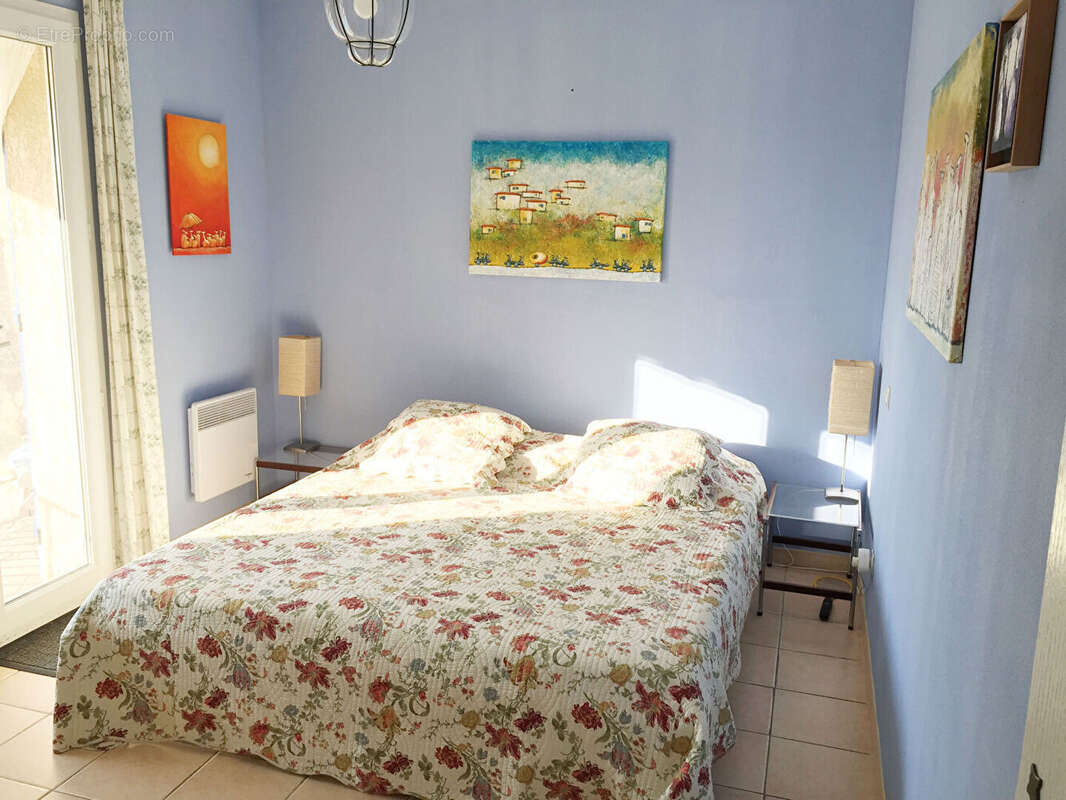 Goudargues - Villa 100m2 avec piscine sur 889m2 de terrain - photo 10