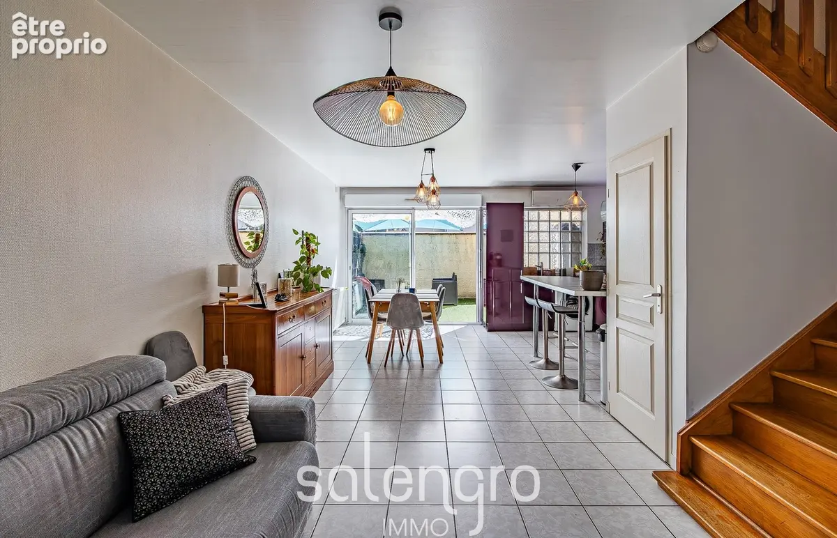 Maison 5 pièces 106 m² à vendre à Villeurbanne (69100) - photo 2