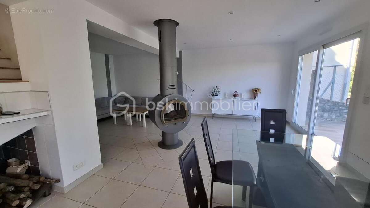 Une superbe maison - photo 6