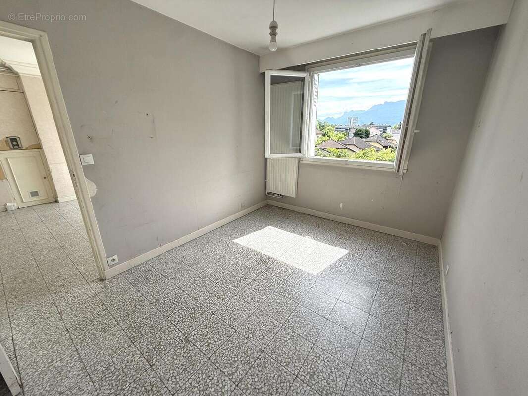 Appartement à MEYLAN