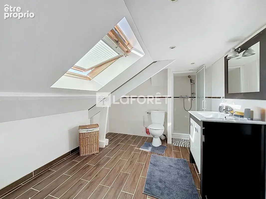 Laforêt Luzarches - Maison Chambly 6 pièce(s) 150m2 - photo 13