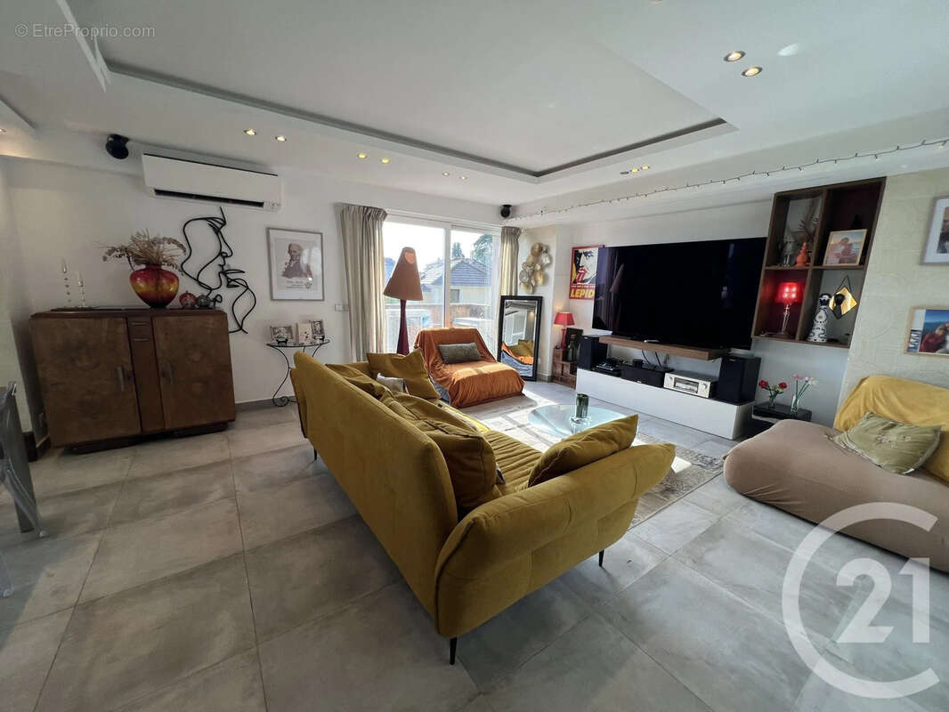 Appartement 125 m² à San-Martino-Di-Lota  - photo 7