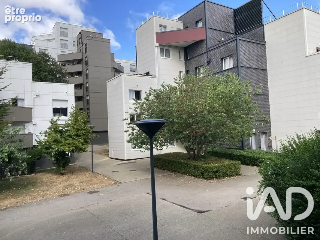 Photo 1 - Appartement à HEROUVILLE-SAINT-CLAIR