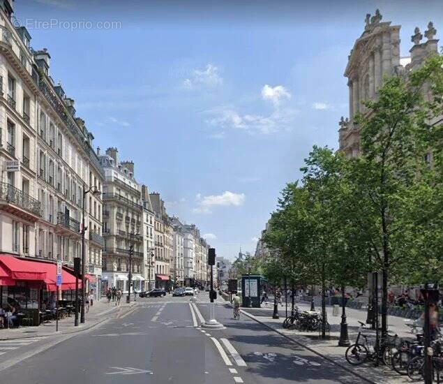 Commerce à PARIS-4E