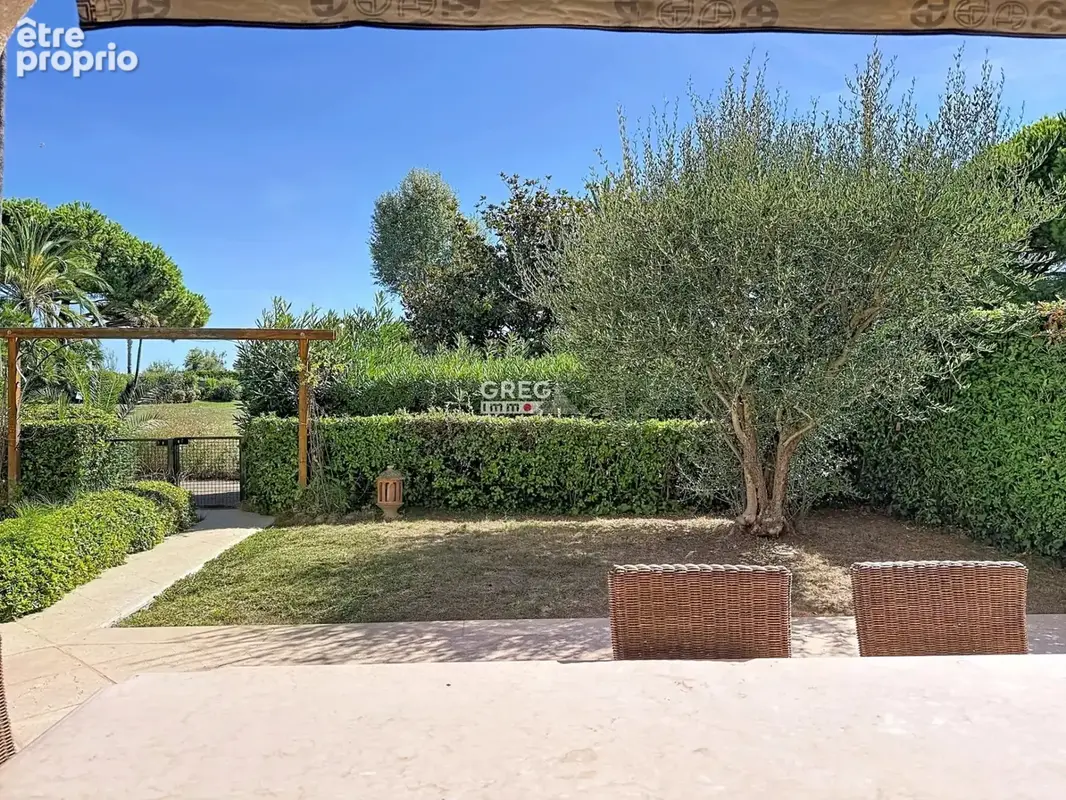Photo Appartement à Villeneuve-Loubet au prix de 1 350 000€
