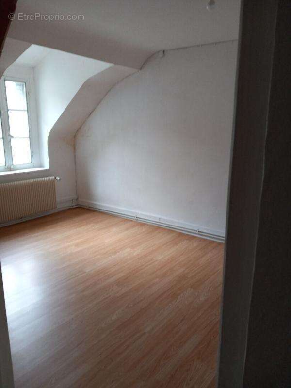 Maison à AUBIGNY-SUR-NERE