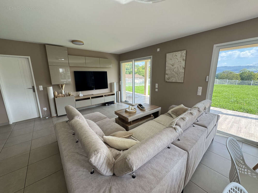 Photo 4 - Maison à COMBRE