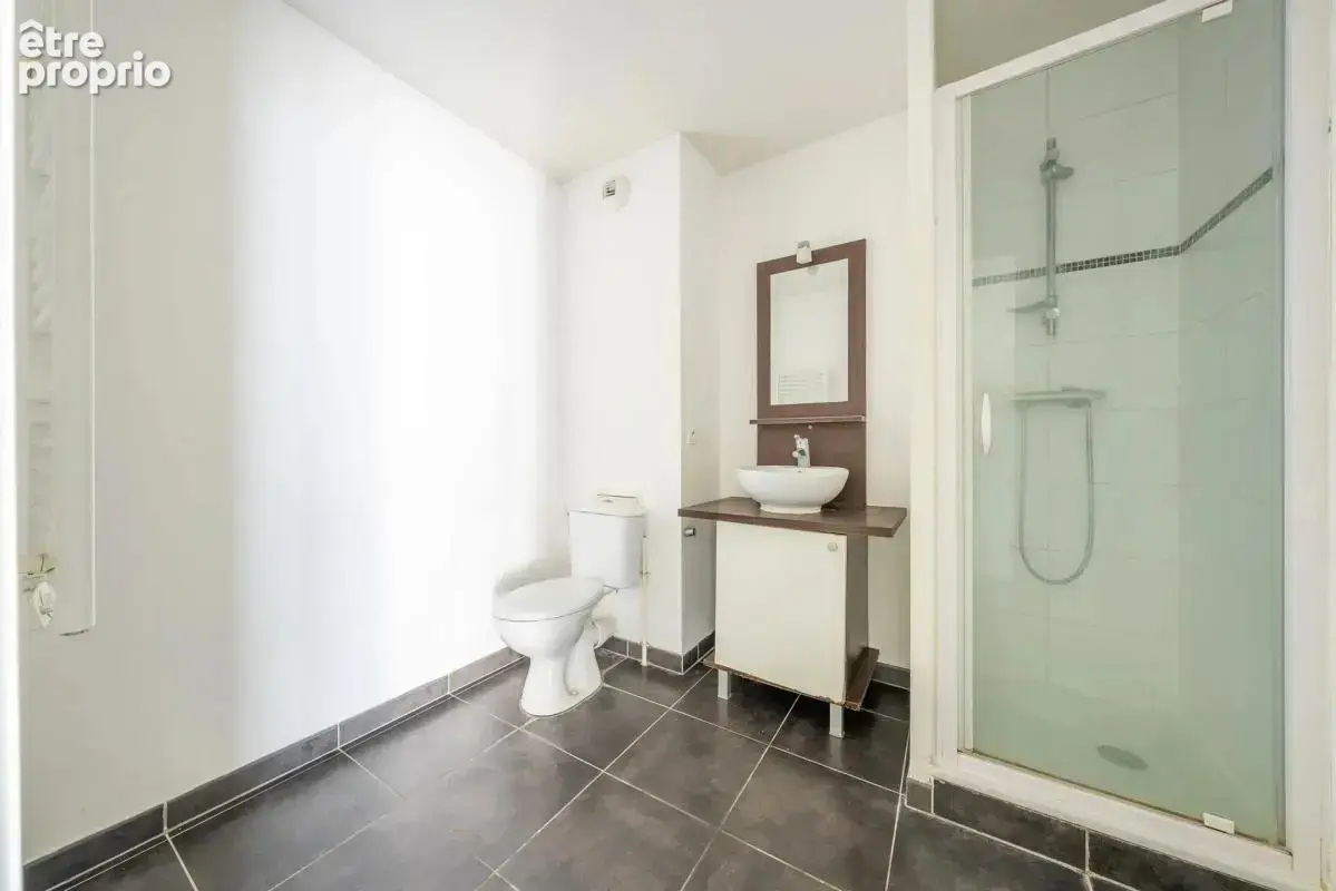 Charmant T3 de 45 m² avec balcon à Lormont - photo 9