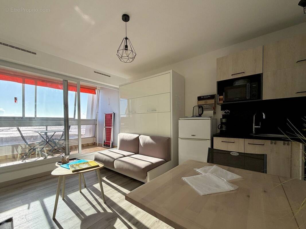 Pièce de vie - Appartement à SAINT-JEAN-DE-MONTS