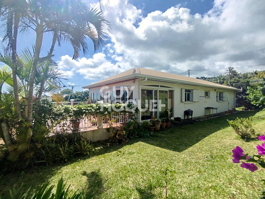 Maison à PETITE-ILE