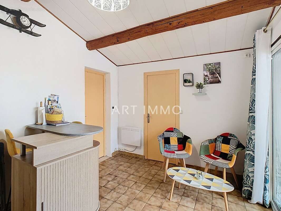 Maison à L&#039;ISLE-SUR-LA-SORGUE