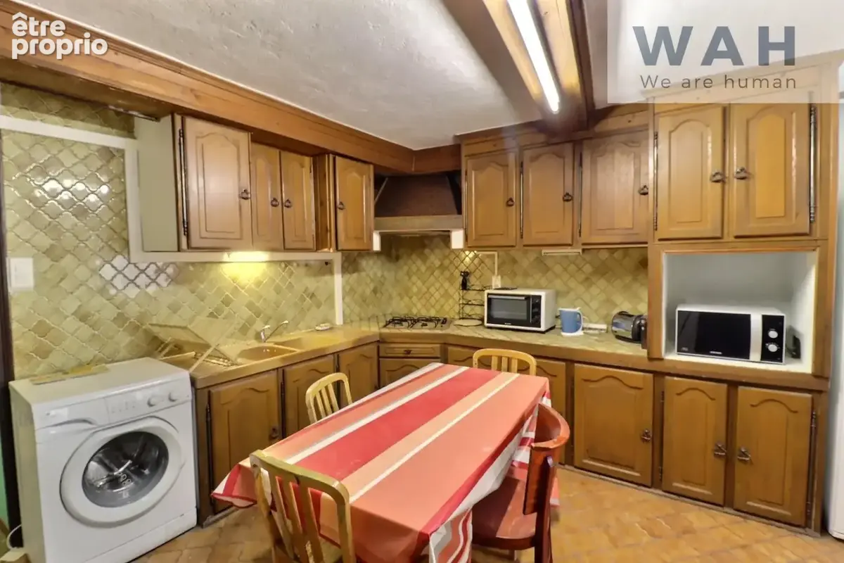 MAISON DE VILLAGE 3P 120 m2 avec terrasse 30900 Nîmes - photo 4
