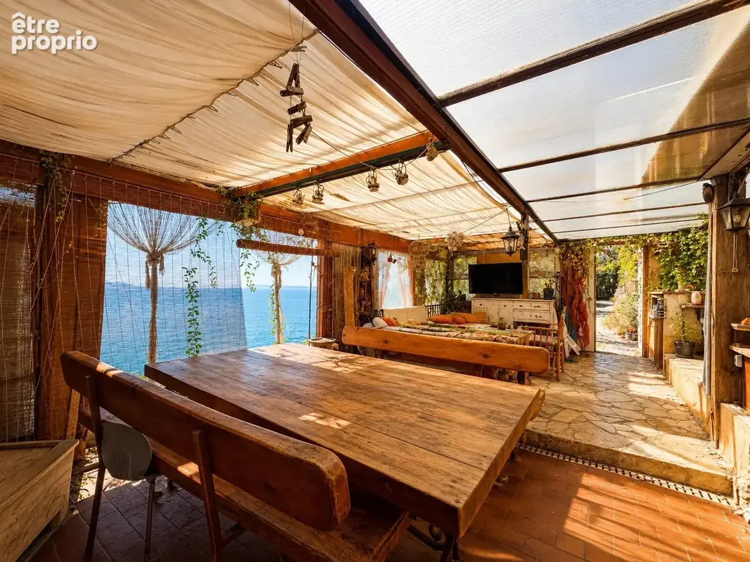 Propriété à rénover - accès pédestre - vue mer & piscine - photo 6