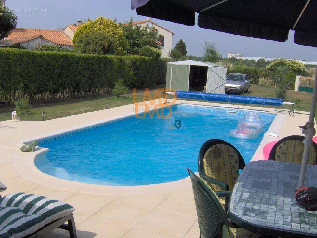 Maison à SAINT-JEAN-D&#039;ANGELY