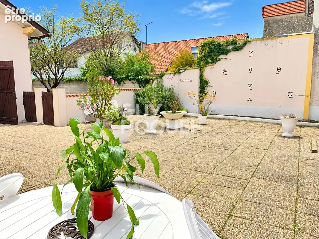 Maison de ville à fort potentiel - photo 14