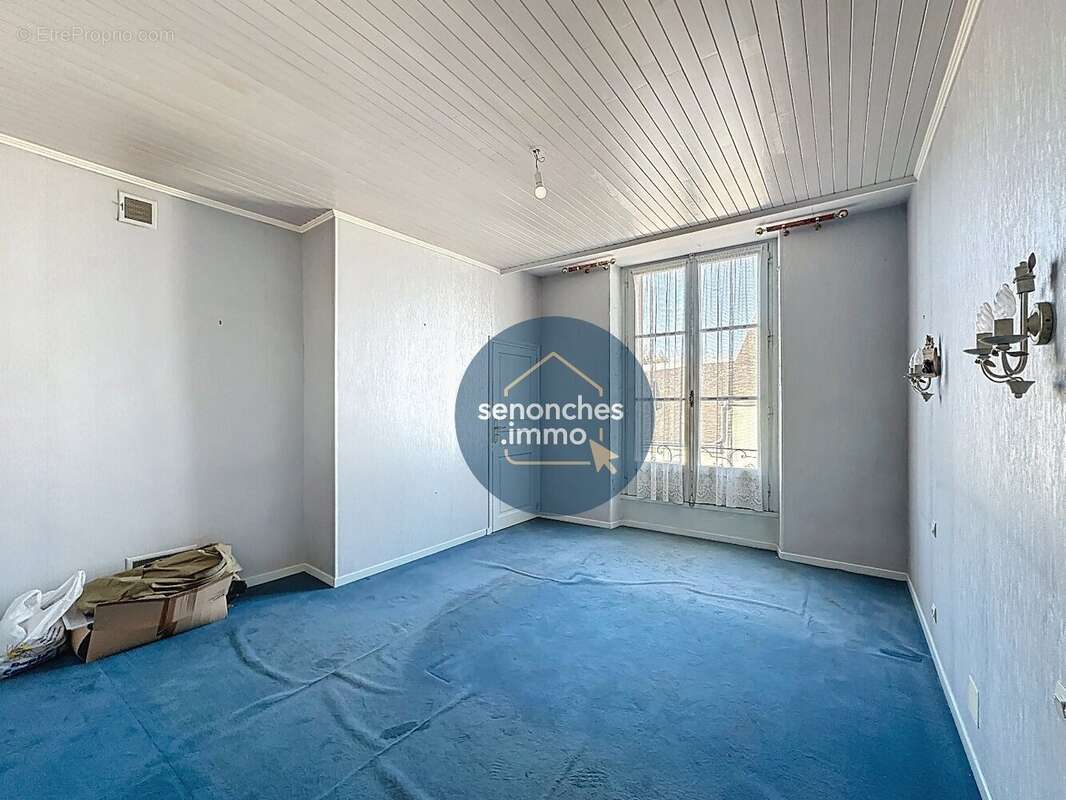 Maison à NOGENT-LE-ROTROU