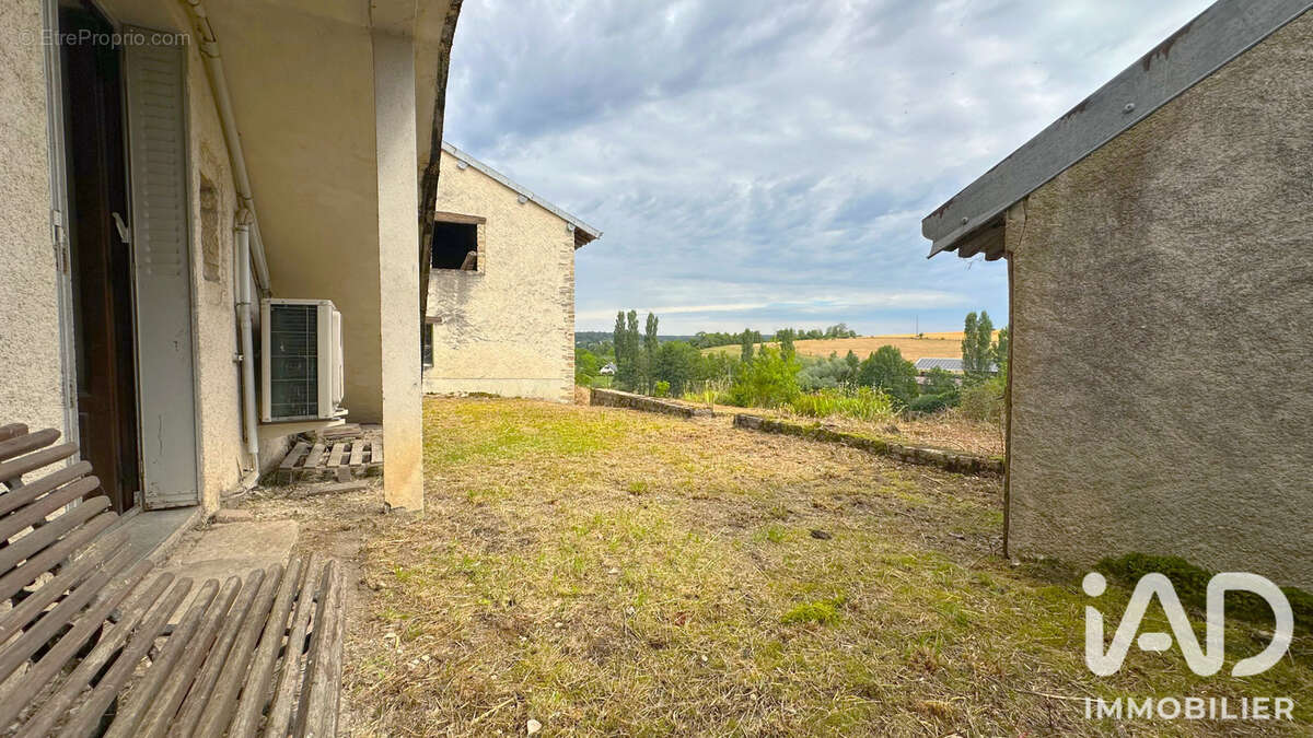 Maison 163 m² à Cendrey  - photo 7