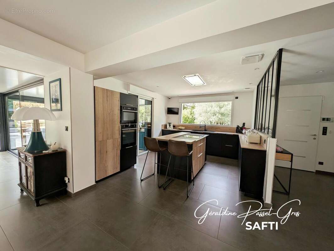 Photo 8 - Maison à MONTELIER