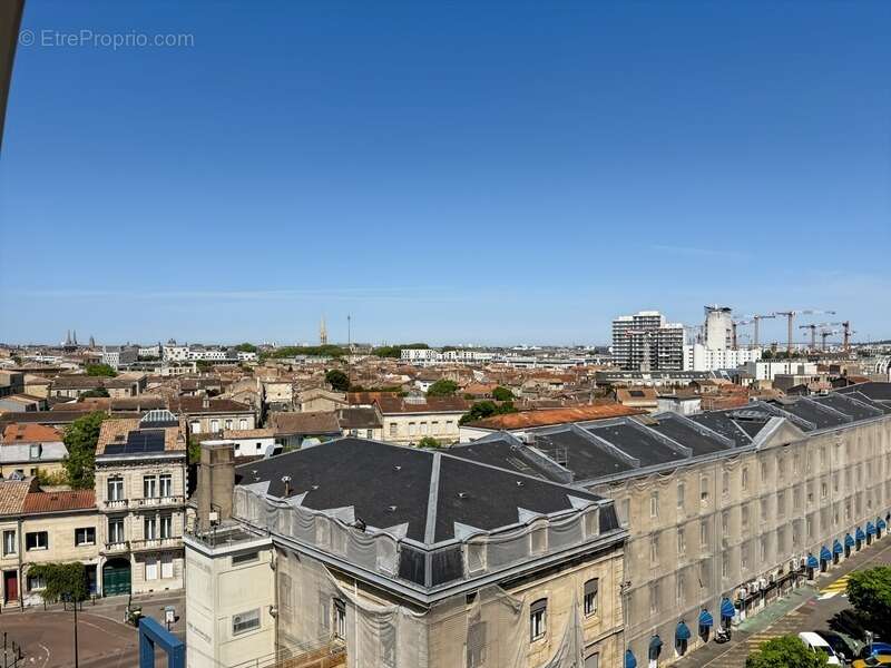 Appartement à BORDEAUX