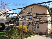 Photo 1 - Maison à SAINT-SAUVEUR-DE-MONTAGUT