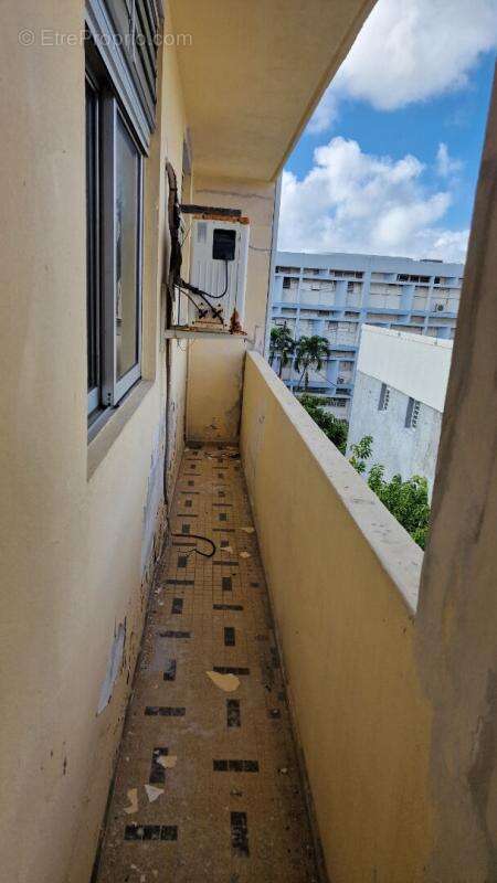 Appartement à POINTE-A-PITRE