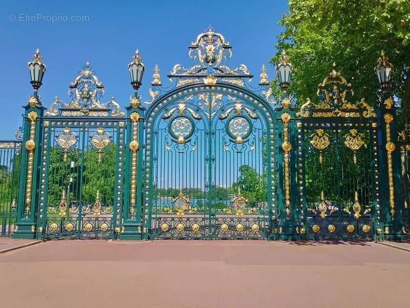 Appartement à LYON-6E