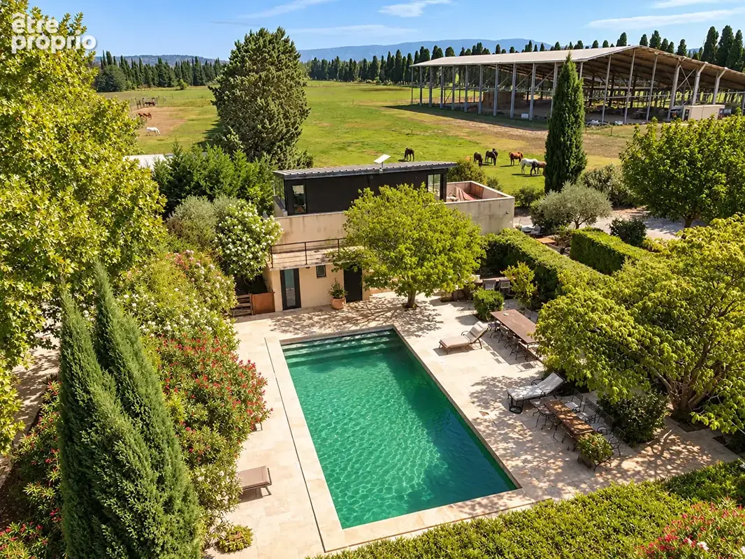 Domaine d'exception de 11,5 hectares .Un futur resort équestre au coeur des Alpilles - photo 11
