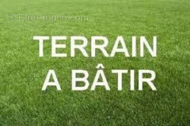 Terrain à BOUQUEVAL