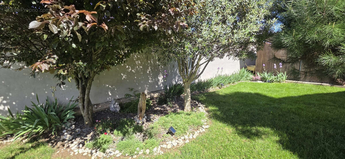 Maison à CHAVANOZ