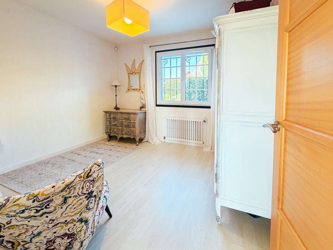 Maison à SAINT-AMANT-DE-BOIXE