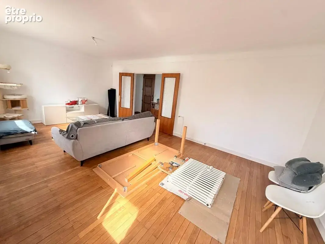 Maison Surgeres 6 pièce(s) 135 m2 - photo 4