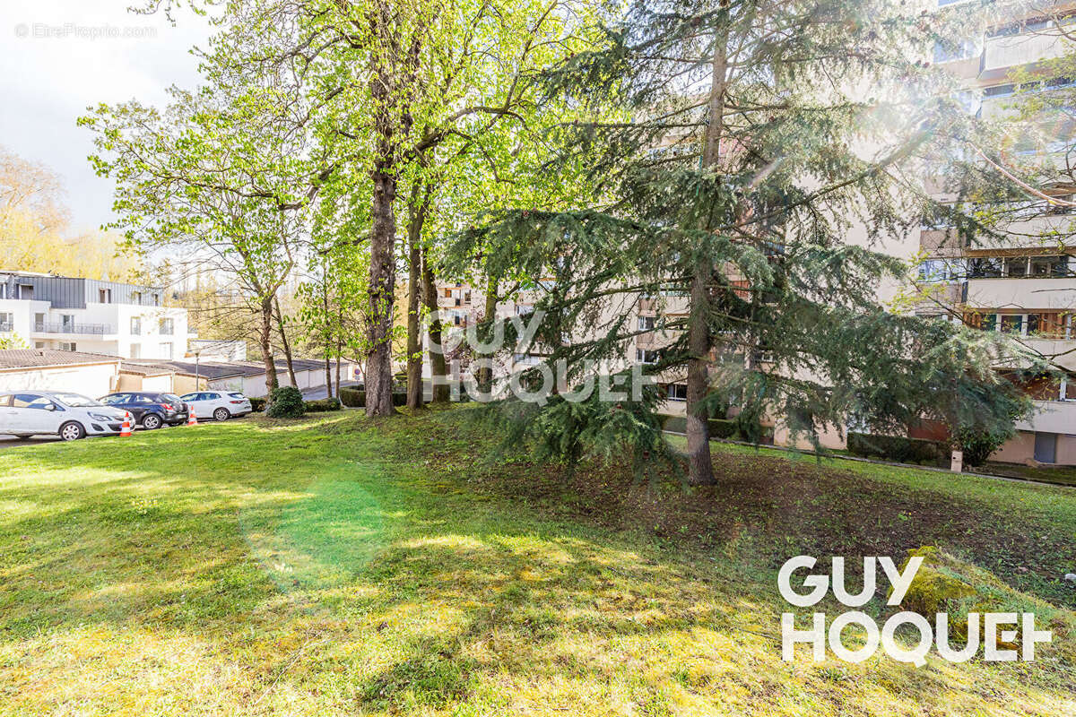 Appartement à SAVIGNY-SUR-ORGE