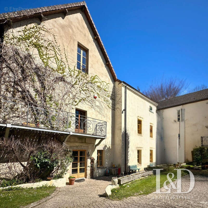 Maison à LE CREUSOT