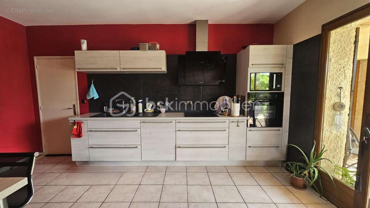 Maison à LA BATIE-MONTSALEON