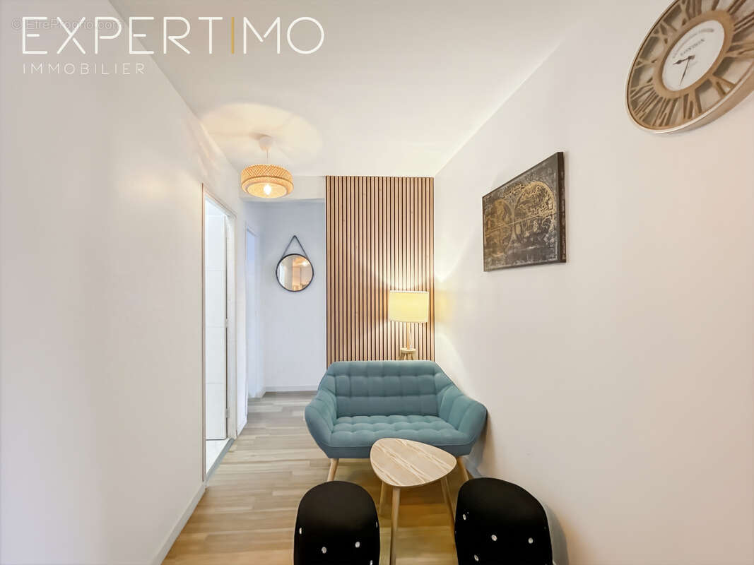 Appartement 5 pièces 73 m2 - photo 2