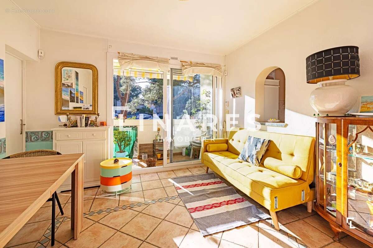 Appartement à MARSEILLE-8E