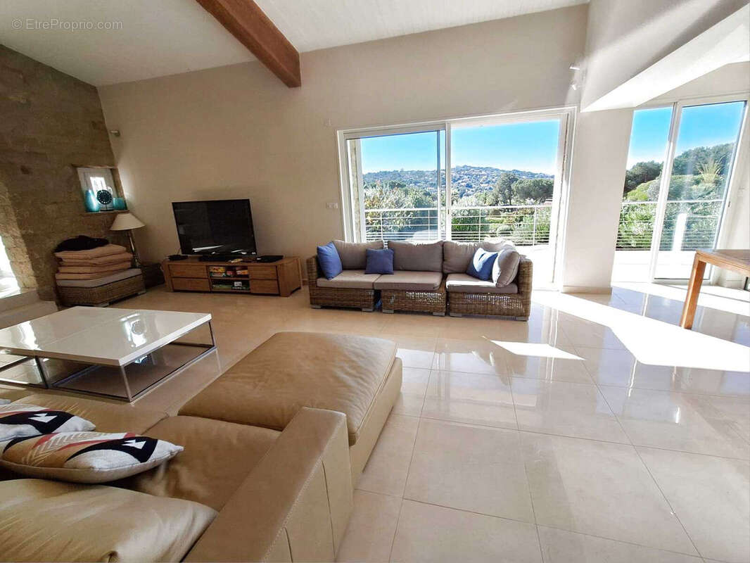 Villa centre, Vue mer - photo 4