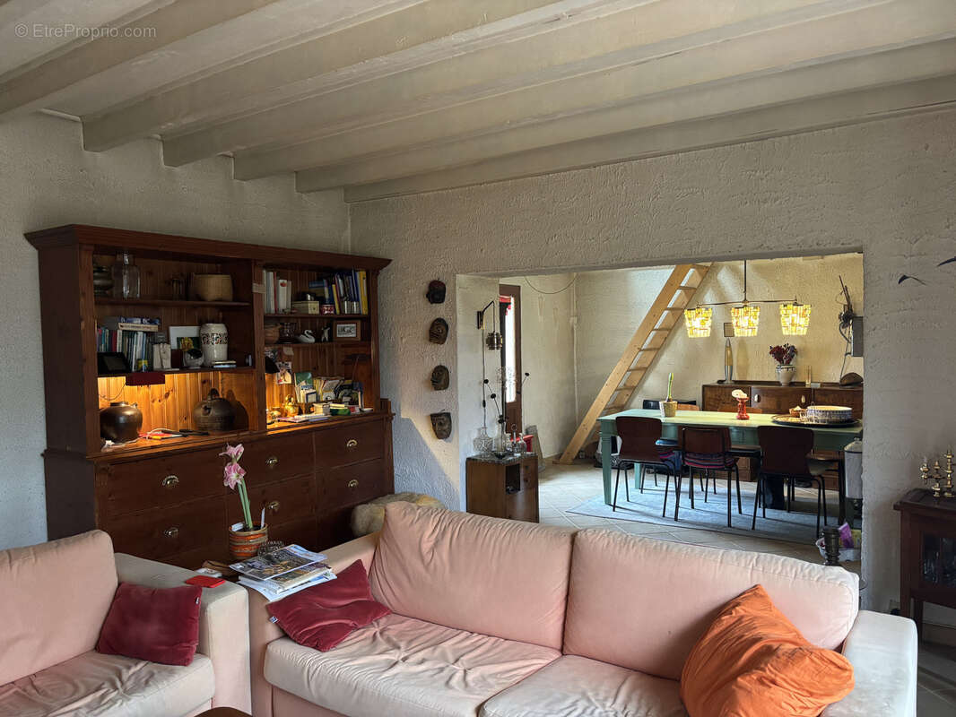 Maison à LURCY-LEVIS