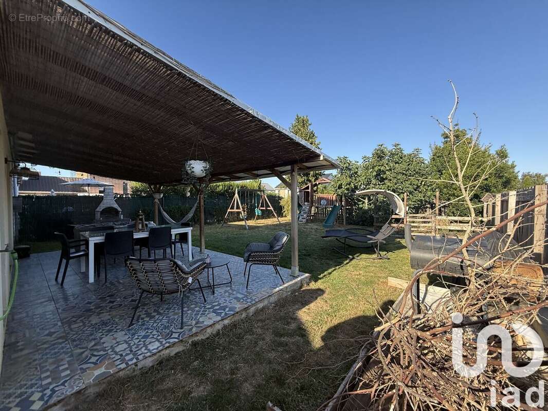 Photo 8 - Maison à VERT-SAINT-DENIS