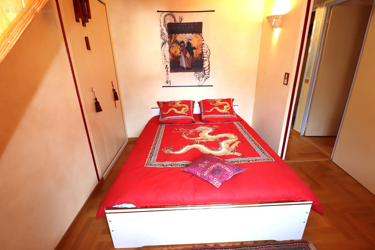 Appartement 3 chambres  au cœur des remparts - photo 8