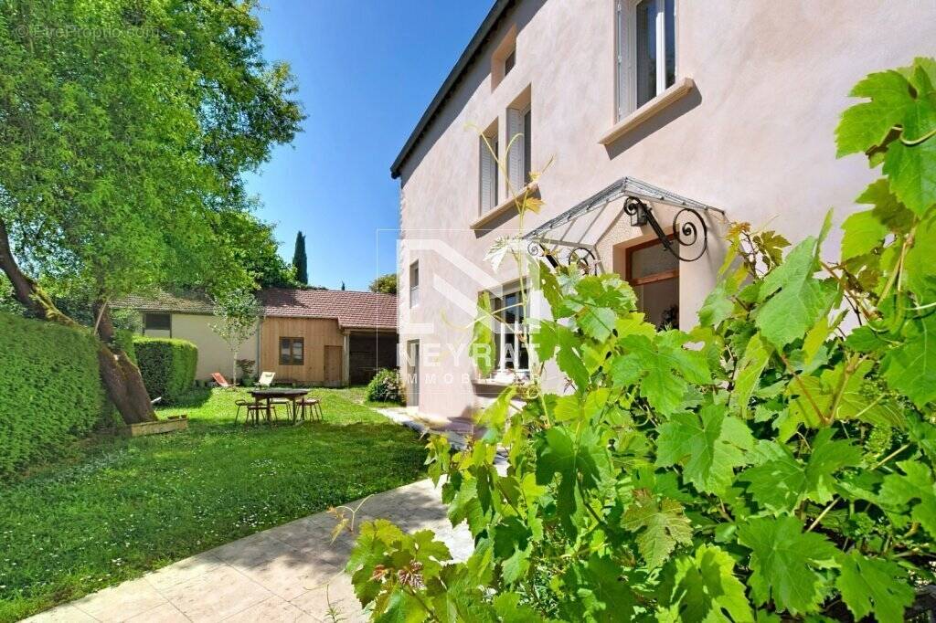 Maison à GIVRY