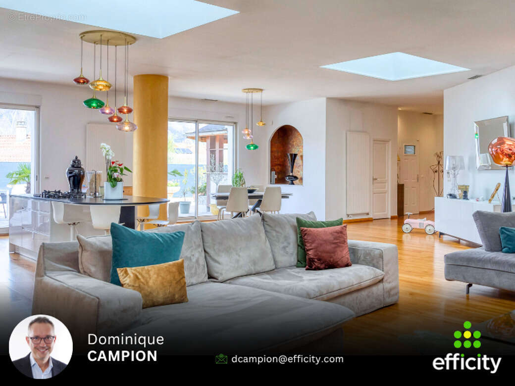 Appartement à MEYLAN